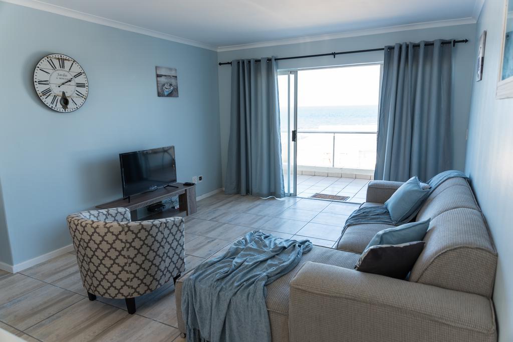 Whale View Self Catering Apartment Hermanus Buitenkant foto